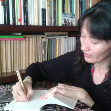 Del jardín de Sulma sale poesía