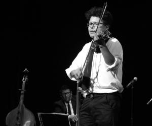 gus GUSTAVO ORIHUELA, A LA ORDEN DEL VIOLIN