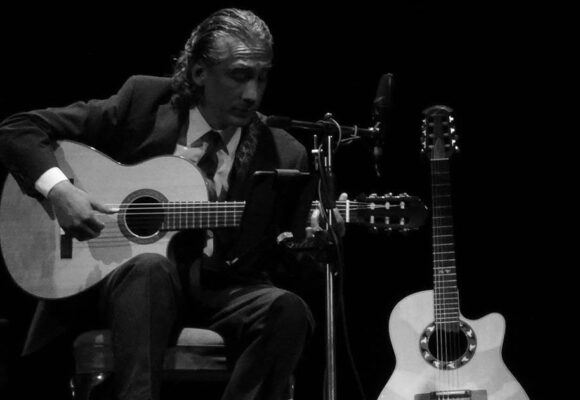 WILLY CLAURE: MEDIO SIGLO COMPONIENDO MÚSICA PARA SU PAÍS